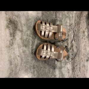 Gold freshly picked sandals